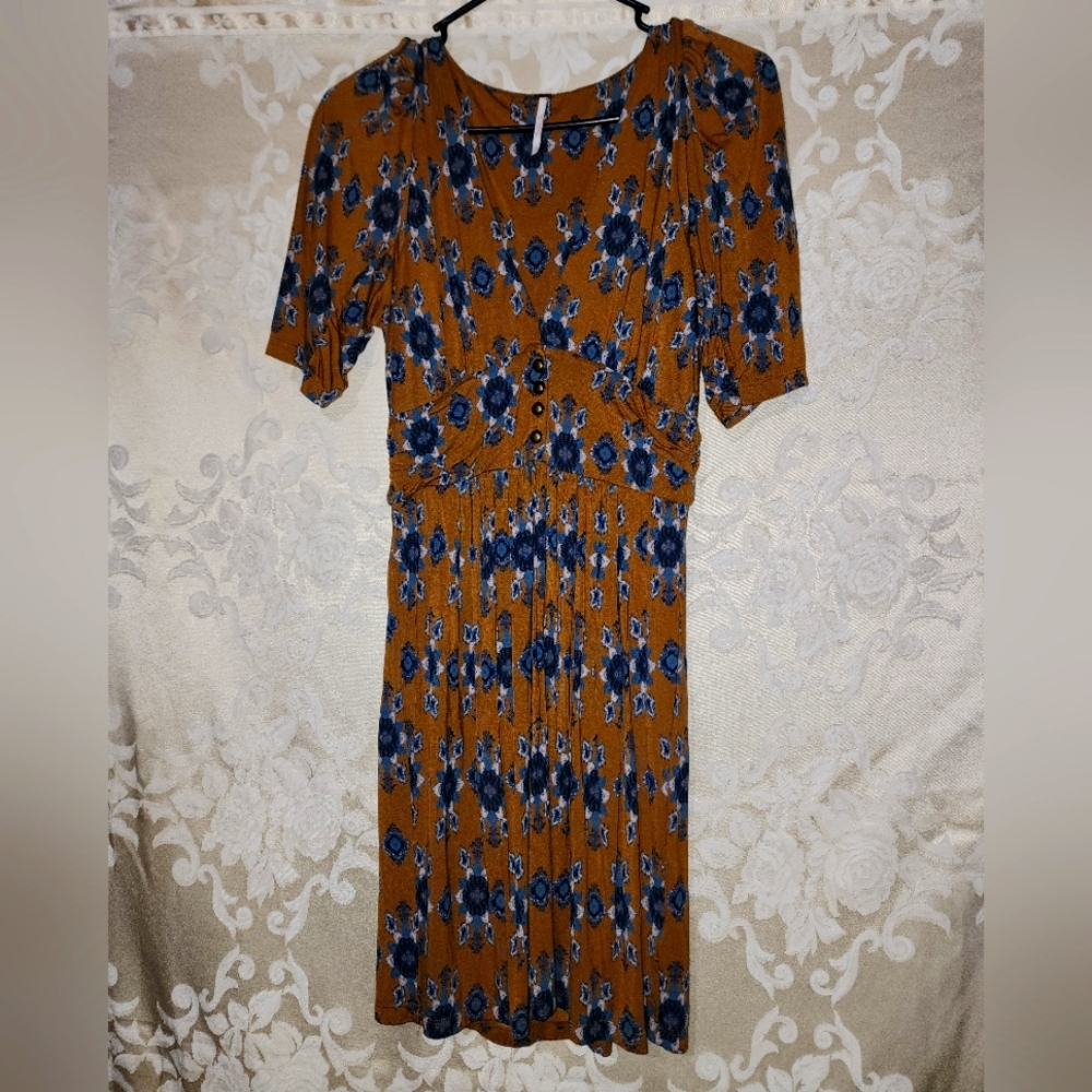 Free People floral dress short sleeve 4 button